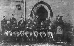 Officers-Group-Photo2C-Dumbarton-Castle-09-11-1915edit2.jpg
